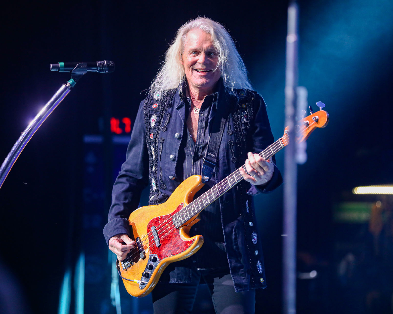 1112reospeedwagon rh 005
